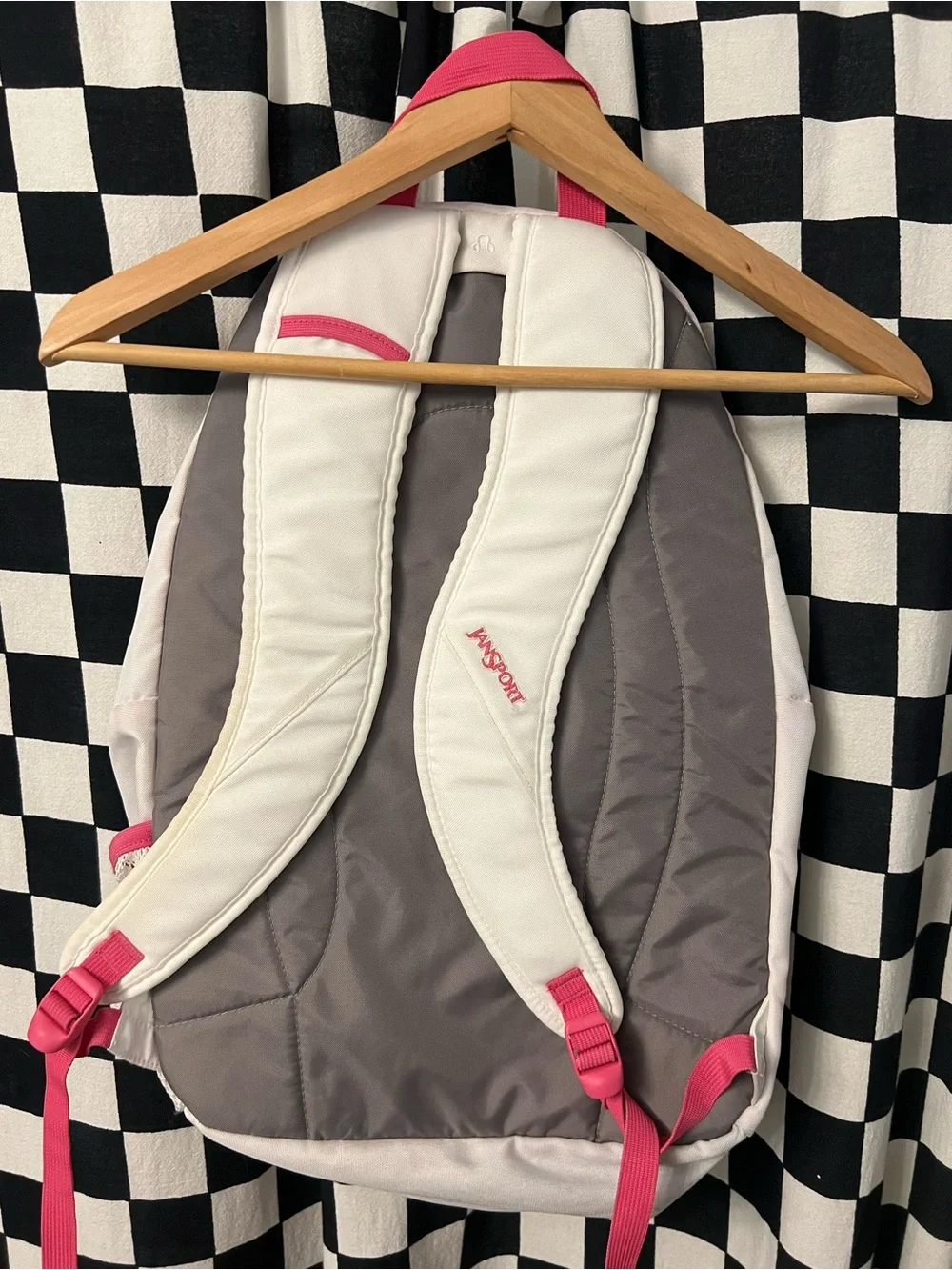 Jansport white pink